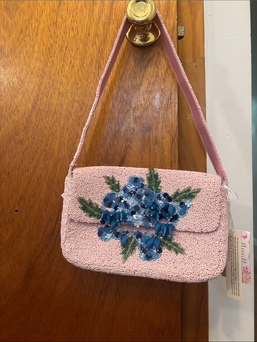 NWT Handcrafted in India Beaded Bag Pink Featuring Blue Hydrangea Flower Design